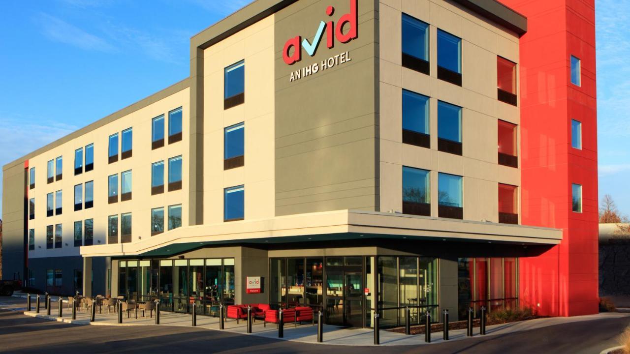 Avid West 3* Fayetteville