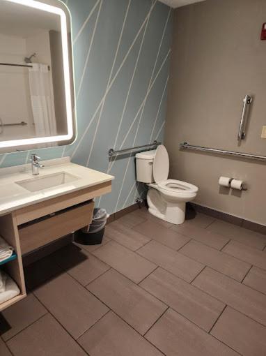 Hotel Avid West 3*